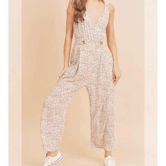 Aemi + Co Floral Wide-leg Jumpsuit - Picture 2 of 13